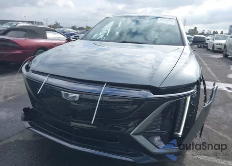 2024 Cadillac Lyriq Sport W/1Sk z USA, uszkodzony, nr VIN 1GYKPWRL4RZ125218